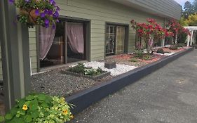 Airport Inn