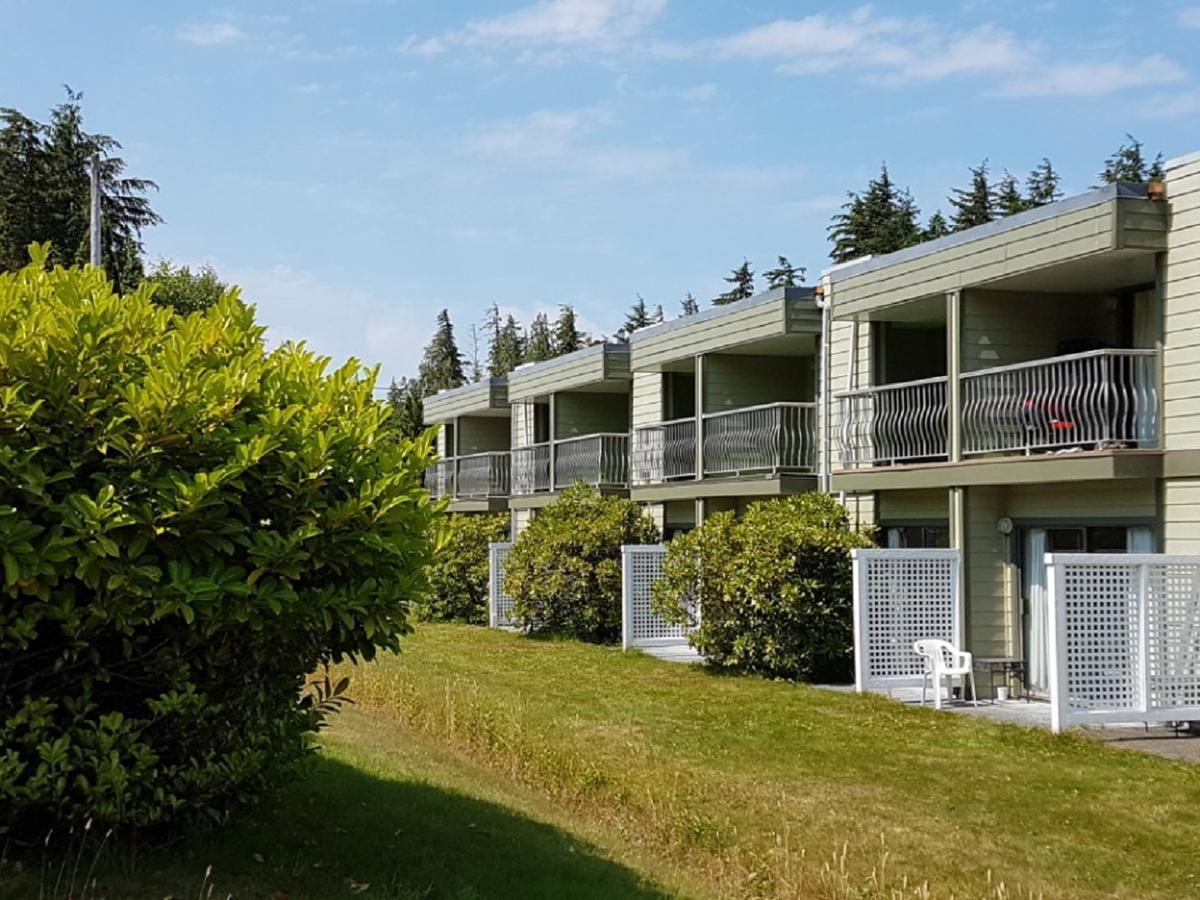 Airport Inn Port Hardy Exterior photo